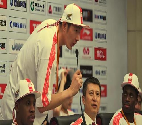 红牌判罚引,发安东尼公,正性讨论,凤凰彩票会员登录入口,Phoenix,Lottery凤凰彩票官网,凤凰彩票Phoenix,Lottery