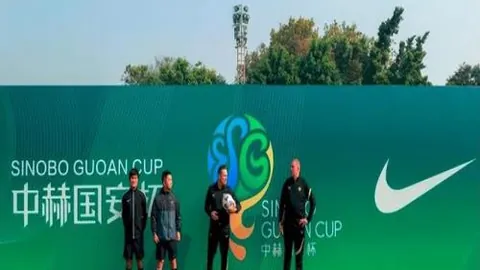 “亚乒赛女单半决赛：蒯曼挑战王曼昱 精彩对决”